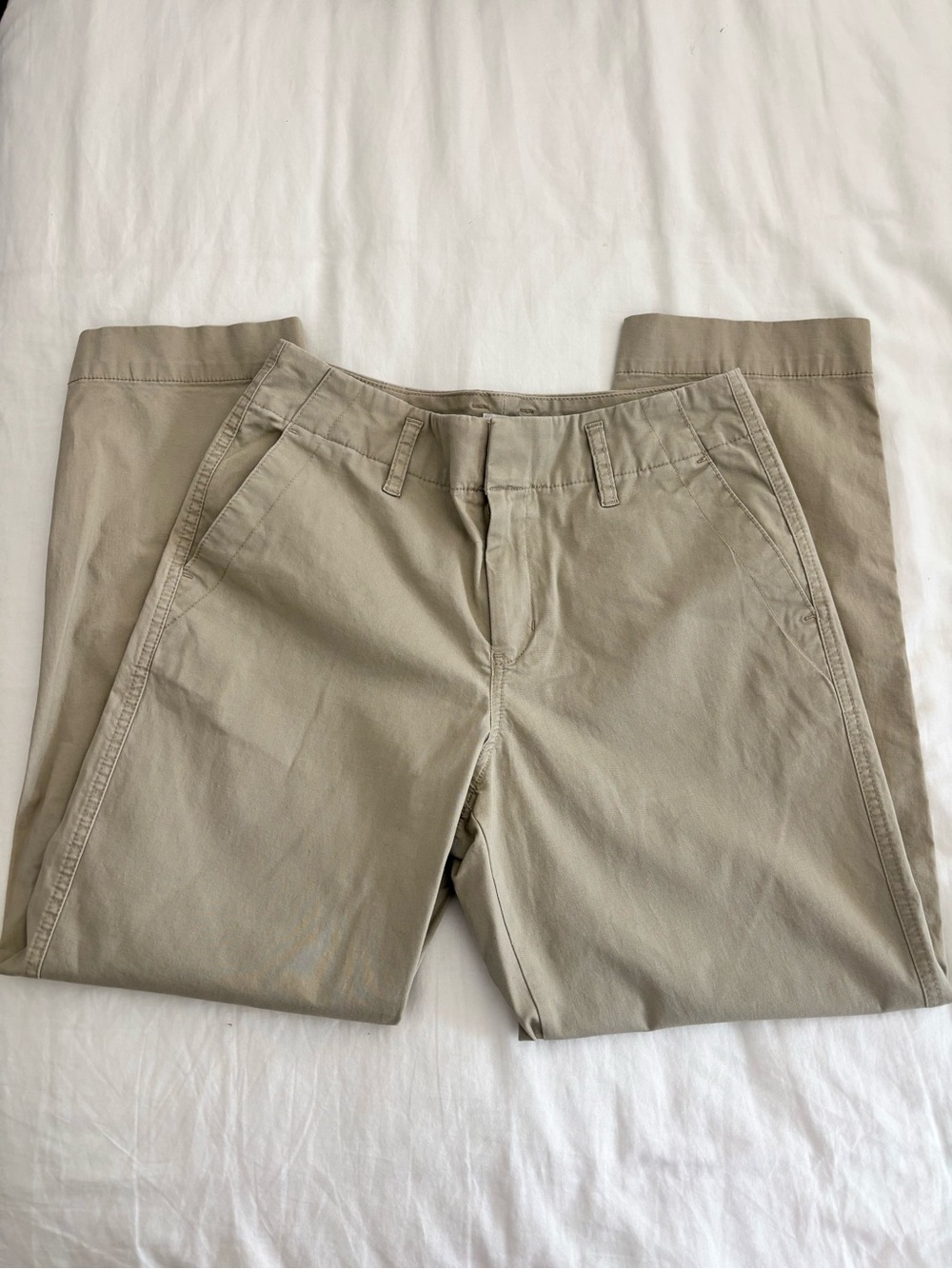 Khaki pants ✨